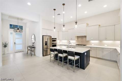 3176 Capistrano Ln, Naples FL - photo 13 of 49