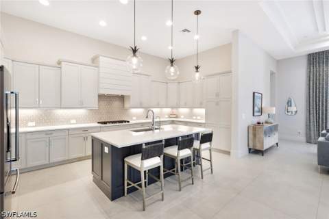 3176 Capistrano Ln, Naples FL - photo 16 of 49