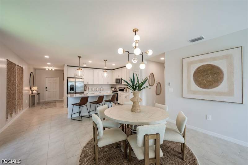 3 bedroom SingleFamilyResidence at 322 Lakeside Hideaway Ln, Whispering Lakes, Lehigh Acres — photo 3