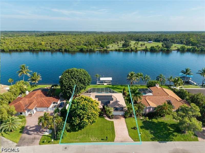4 bedroom SingleFamilyResidence at 13314 Island Rd, River Forest, Fort Myers — photo 1