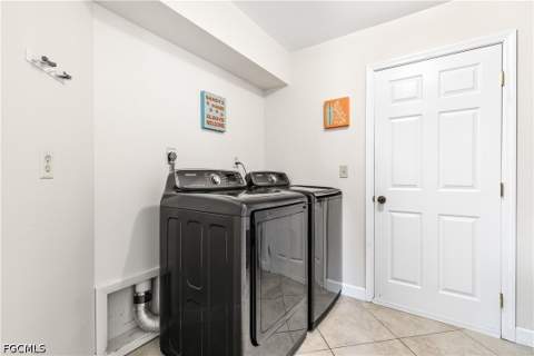 226 SW 44th Ter, Cape Coral FL - photo 23 of 36