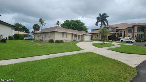 514 Antilles Ct, Marco Island FL - photo 24 of 28