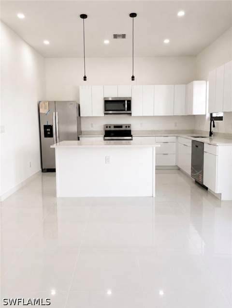 2918 Diplomat Pkwy W, Cape Coral FL - photo 6 of 24