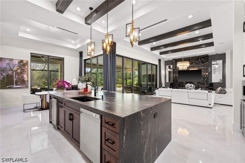 4 bedroom SingleFamilyResidence at 428 22nd St SE, Golden Gate Estates, Naples — photo 5