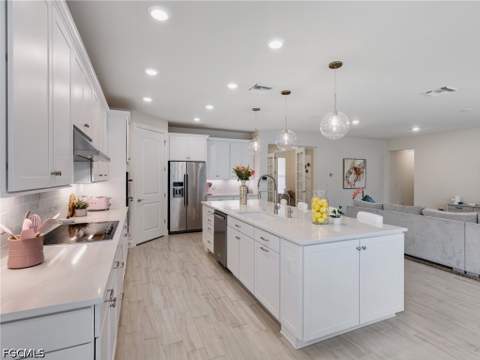 12905 Hadley Ct, Fort Myers FL - photo 17 of 50