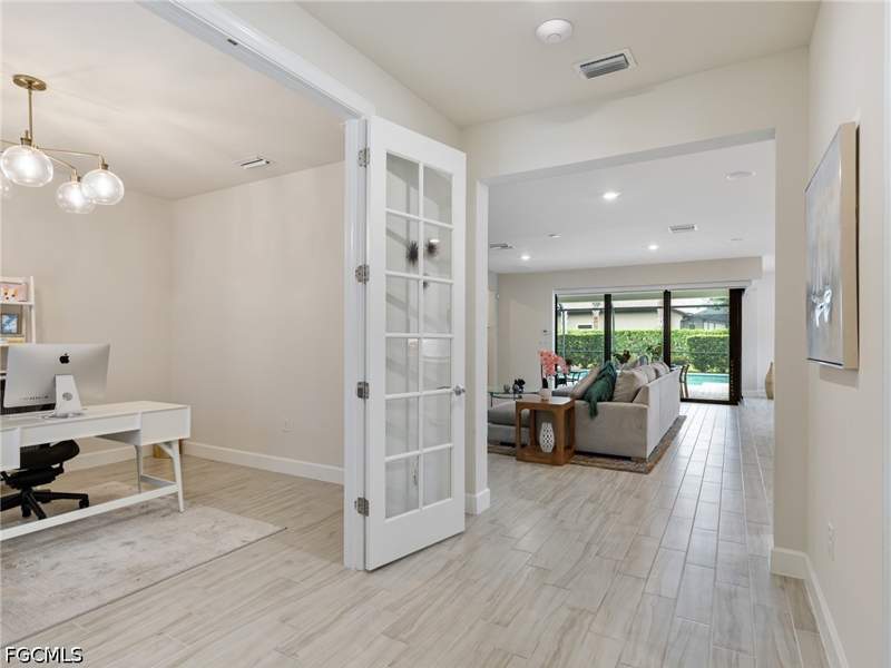 4 bedroom SingleFamilyResidence at 12905 Hadley Ct, Somerset, Fort Myers — photo 4