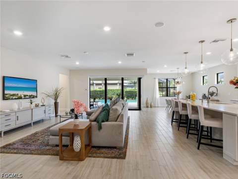 12905 Hadley Ct, Fort Myers FL - photo 6 of 50