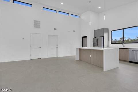 1011 State Ave, Lehigh Acres FL - photo 12 of 34