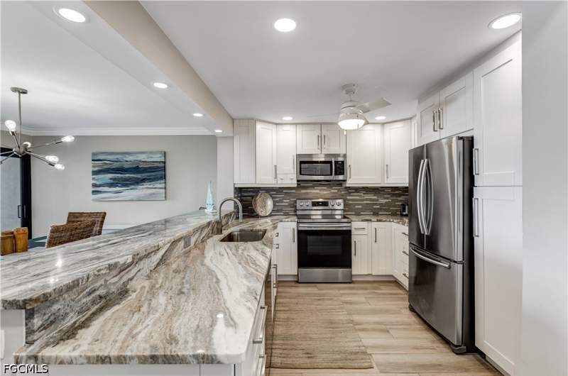 2 bedroom Condominium at 6662 Estero Blvd 308, Sandarac Condo, Fort Myers Beach — photo 4