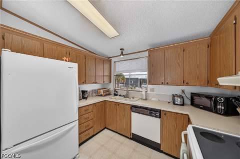 3032 Bounty Ln, St James City FL - photo 11 of 29