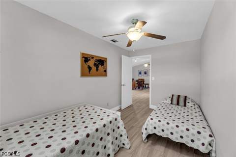 219 SE 19th Ct, Cape Coral FL - photo 9 of 50
