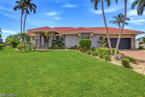 124 Stillwater Ct, Marco Island FL - photo 12 of 50