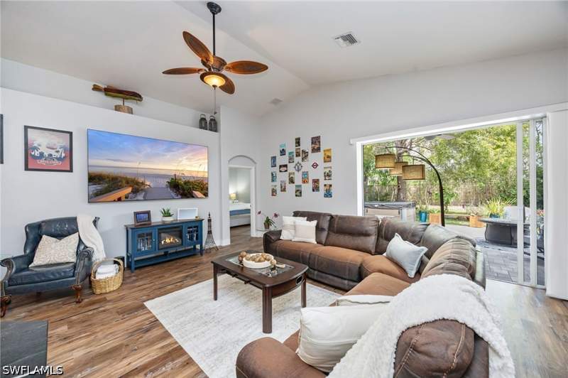 3 bedroom SingleFamilyResidence at 219 Glen Eagle Cir, Addison Reserve, Naples — photo 5