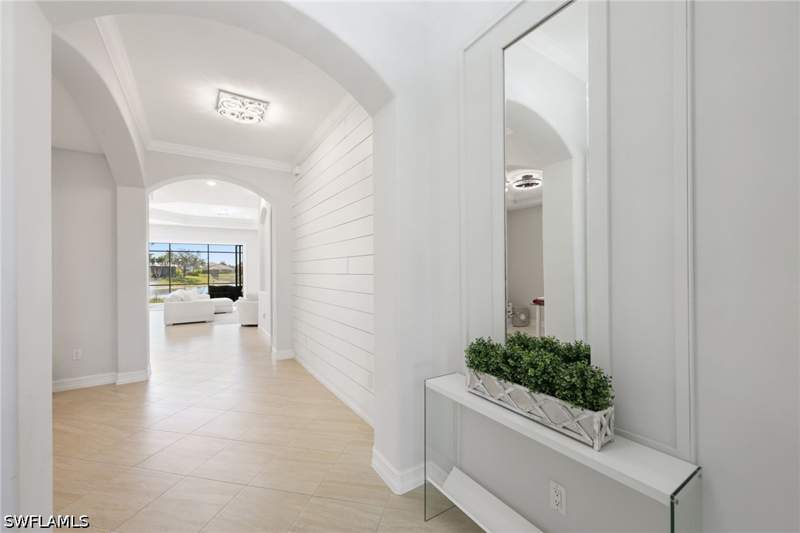 3 bedroom SingleFamilyResidence at 1419 Serrano Cir, Andalucia, Naples — photo 5