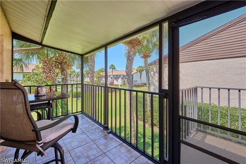2 bedroom Condominium at 3420 Frosty Way 4902, Winterpark, Naples — photo 2