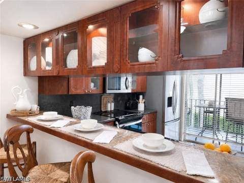 3420 Frosty Way 4902, Naples FL - photo 9 of 43