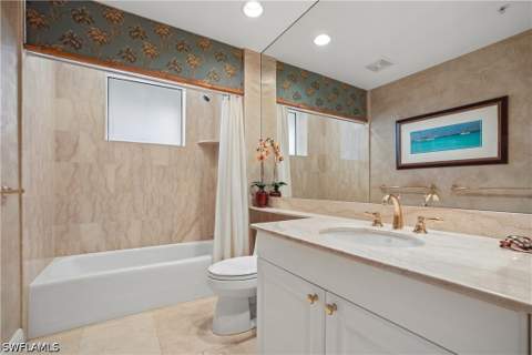 970 Cape Marco Dr 504, Marco Island FL - photo 15 of 44