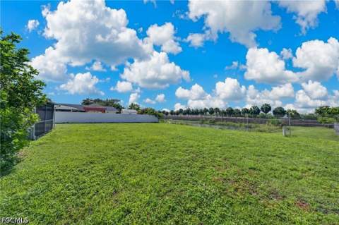 1418 SE 23rd Ter, Cape Coral FL - photo 24 of 26