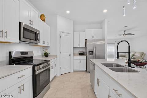 17742 Paradiso Way, North Fort Myers FL - photo 11 of 23