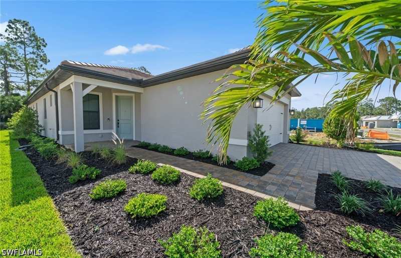 2 bedroom SingleFamilyResidence at 2094 Seville Ln, Terreno At Valencia, Naples — photo 1