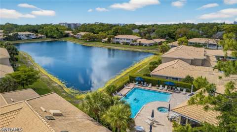 290 Emerald Bay Cir L7, Naples FL - photo 21 of 22