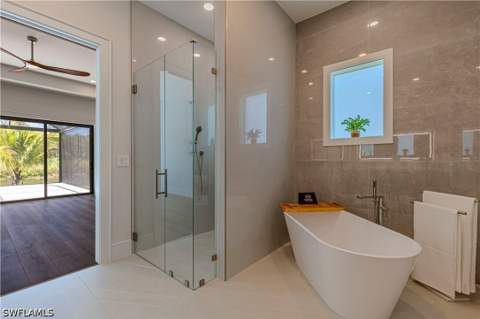 18433 Royal Hammock Blvd, Naples FL - photo 23 of 49