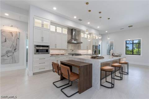18433 Royal Hammock Blvd, Naples FL - photo 9 of 49