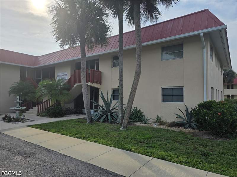 2 bedroom Condominium at 198 Joel Blvd 7, South Broadmoor, Lehigh Acres — photo 3