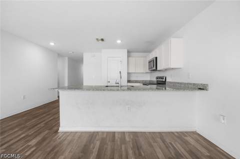 8043 Mangrove Cir, Labelle FL - photo 13 of 45