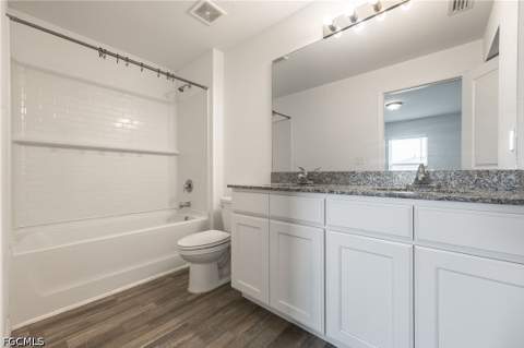 8043 Mangrove Cir, Labelle FL - photo 17 of 45