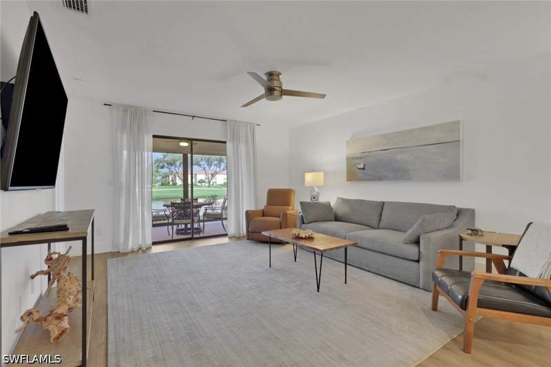 2 bedroom Condominium at 5250 Fox Hollow Dr 508, Fox Hollow, Naples — photo 4