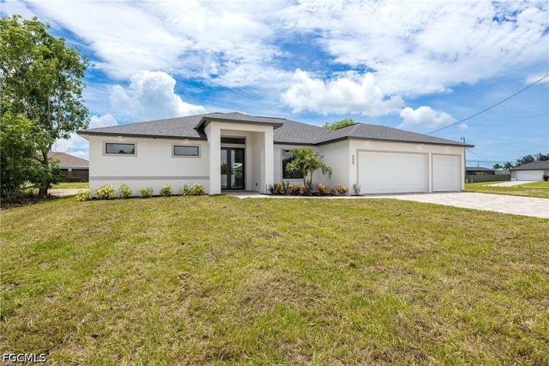 4 bedroom SingleFamilyResidence at 608 NW 3rd Ln, Cape Coral, Cape Coral — photo 5