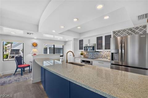 11 Beach Homes, Captiva FL - photo 11 of 59