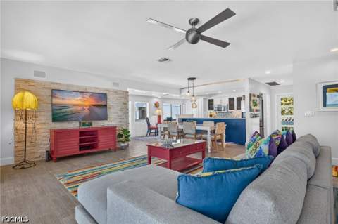 11 Beach Homes, Captiva FL - photo 8 of 59