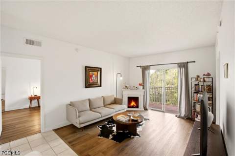 15590 Ocean Walk Cir 313, Fort Myers FL - photo 8 of 48