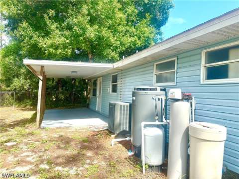 2910 6th Ave SE, Naples FL - photo 18 of 24