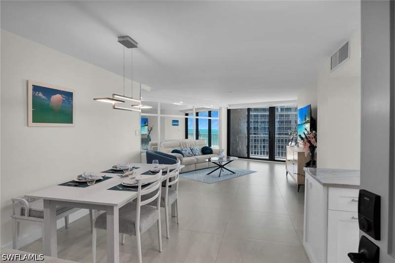 2 bedroom Condominium at 320 Seaview Ct 1607, South Seas Club Condo, Marco Island — photo 2