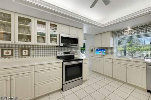 1839 Imperial Golf Co Blvd, Naples FL - photo 13 of 43