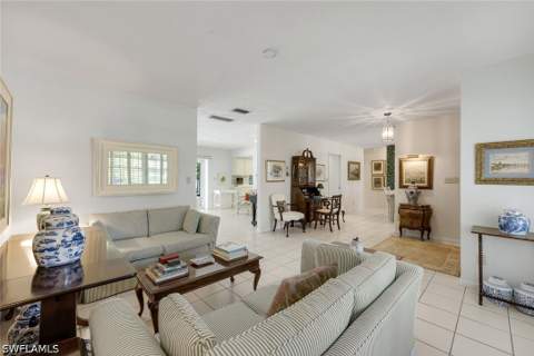 1839 Imperial Golf Co Blvd, Naples FL - photo 16 of 43