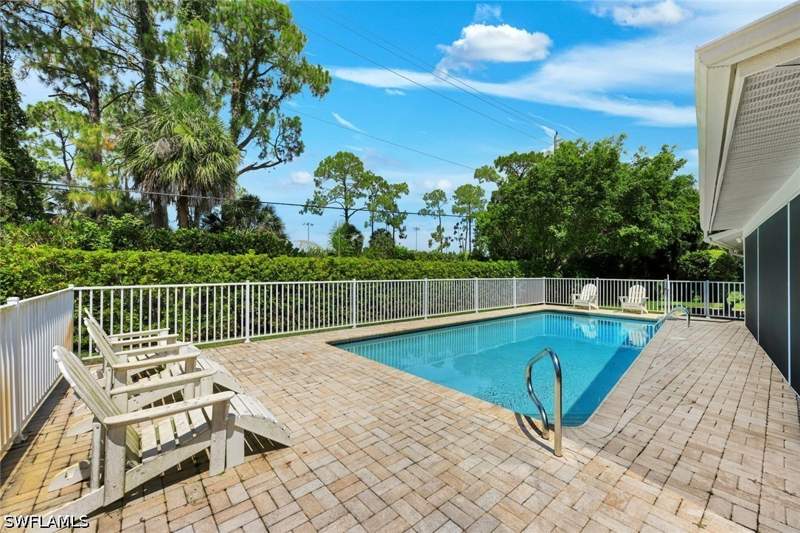 4 bedroom SingleFamilyResidence at 1839 Imperial Golf Co Blvd, Imperial Golf Estates, Naples — photo 2