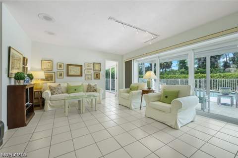 1839 Imperial Golf Co Blvd, Naples FL - photo 8 of 43