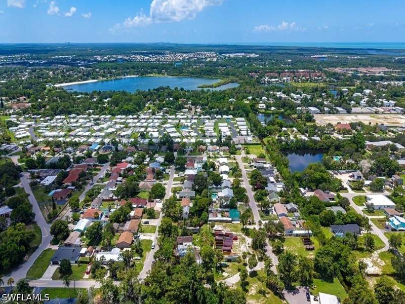 3 bedroom SingleFamilyResidence at 3400 Okeechobee St, South Tamiami Heights, Naples — photo 5
