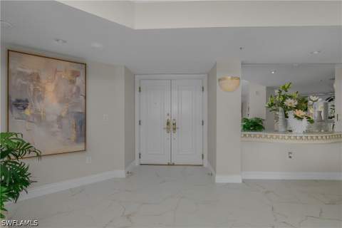 4021 Gulf Shore Blvd N 903, Naples FL - photo 13 of 23