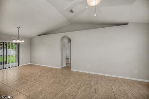20 NE 20th Ave, Cape Coral FL - photo 9 of 43