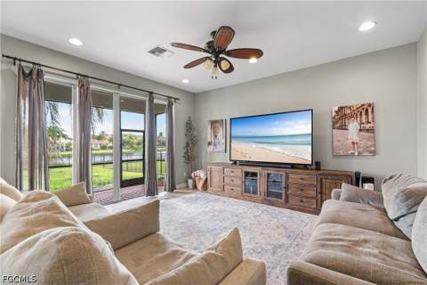 11280 Pond Cypress St, Fort Myers FL - photo 12 of 49