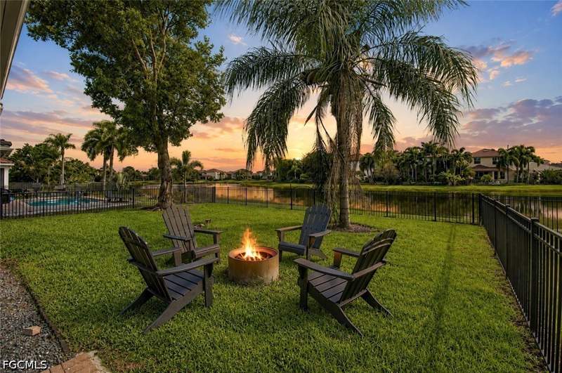 5 bedroom SingleFamilyResidence at 11280 Pond Cypress St, Botanica Lakes, Fort Myers — photo 2