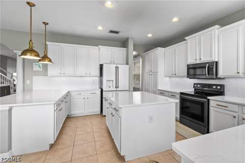11280 Pond Cypress St, Fort Myers FL - photo 9 of 49