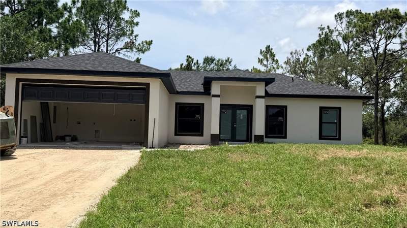 3 bedroom SingleFamilyResidence at 5233 44 St NE, Golden Gate Estates, Naples — photo 2