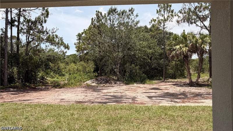 3 bedroom SingleFamilyResidence at 5233 44 St NE, Golden Gate Estates, Naples — photo 4