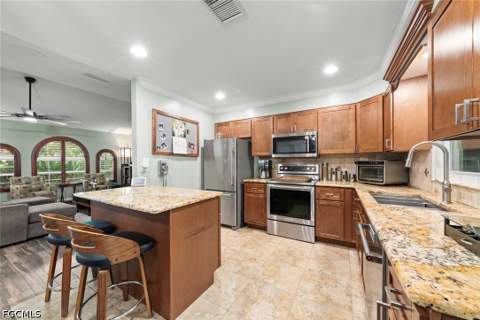519 NW 26th Pl, Cape Coral FL - photo 16 of 50